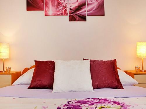 Holiday Home Entoni