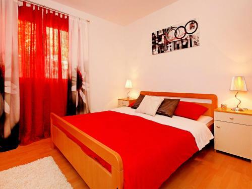 Holiday Home Entoni