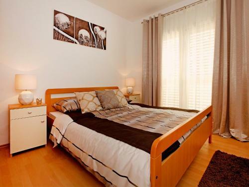 Holiday Home Entoni