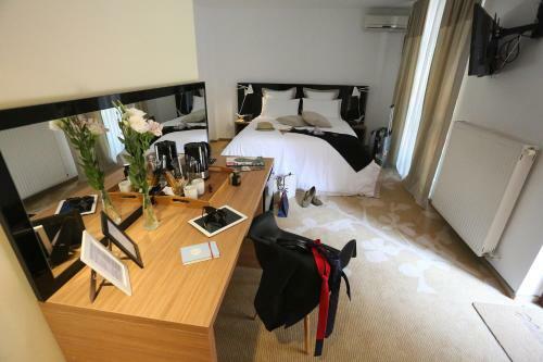 Bed & Breakfast Rooms & Apartments Henrik