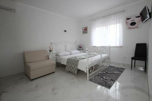 Bed & Breakfast Rooms Emmina