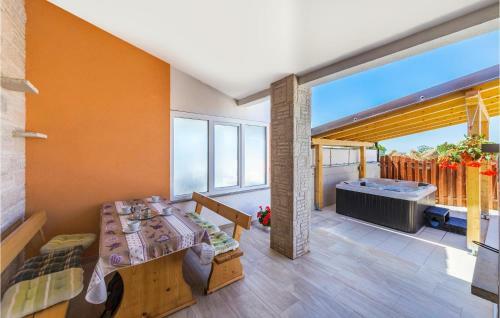 Apartment Vodnjan With Fireplace 10