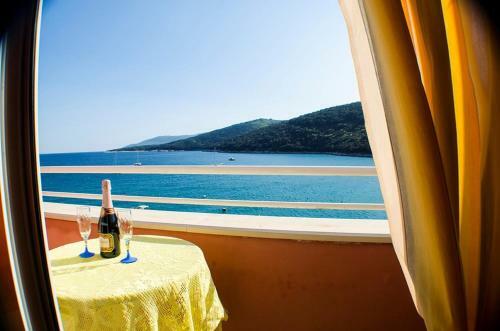 Apartment In Rabac 16638