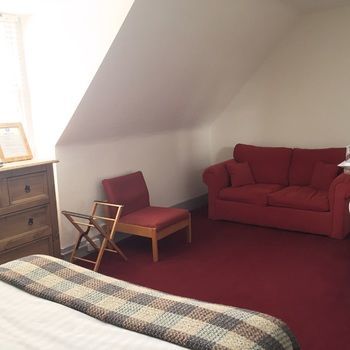 Bed & Breakfast Inch Hotel