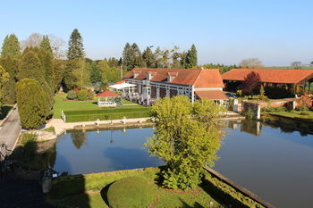 Bed & Breakfast Ch�teau De Quesmy