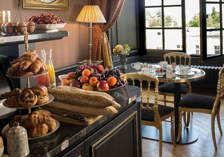 Hotel Chateau Colbert
