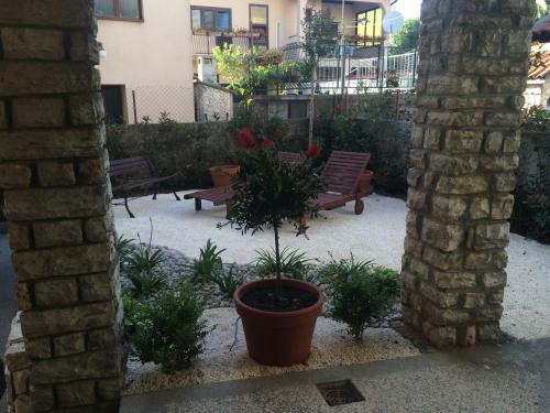 Srima Angel�s Apartments