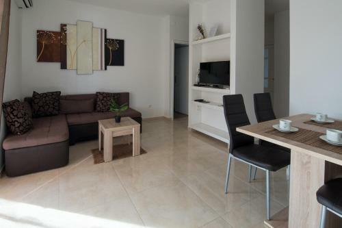 Srima Angel�s Apartments