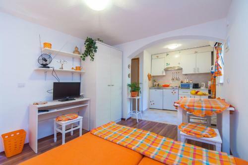 Aroma Apartment