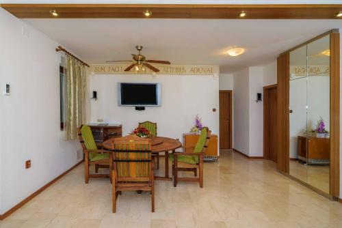 Imperium Romanum Apartment