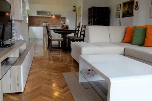 Rab Apartments Lee Loo