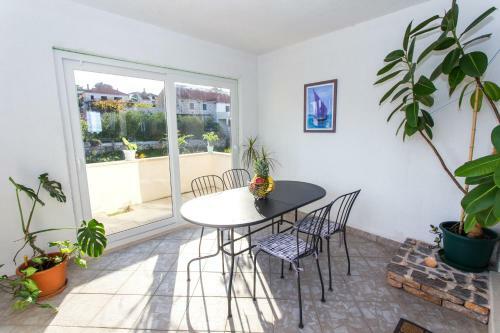 Apartments Tino