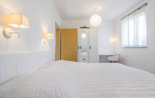 Apartments With A Swimming Pool Fiorini (novigrad) - 7047