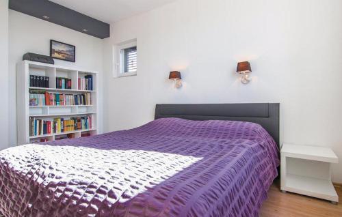 Apartments With A Swimming Pool Fiorini (novigrad) - 7047