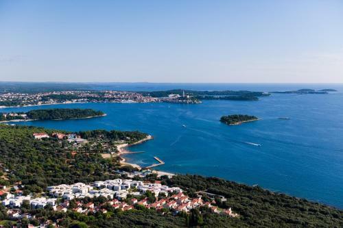Apartments Amarin