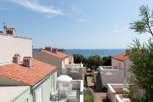 Apartments Amarin