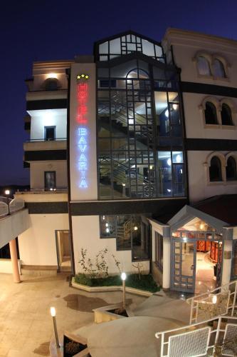 Hotel Bavaria - First Library Hotel