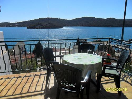 Apartment Tisno 11289b