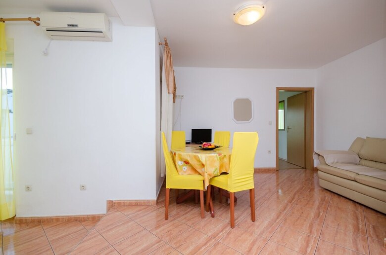 Hostal Apartments Snjezana