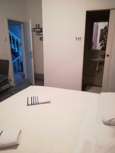 Hostal Rooms And Apartment Stambuk