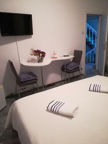 Hostal Rooms And Apartment Stambuk