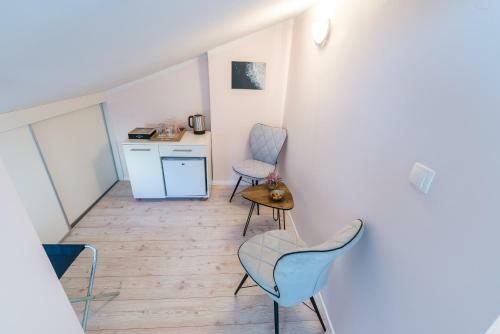 Hostal Retro Rooms