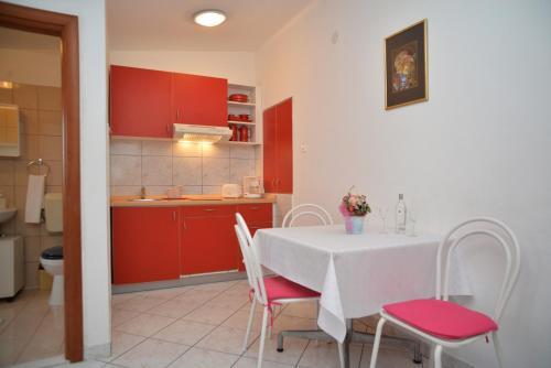 Apartments Lepur