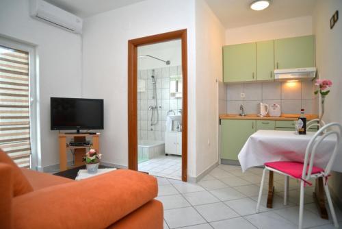 Apartments Lepur