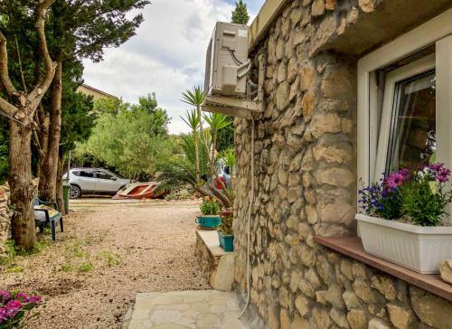 Green Garden Apartments Novalja