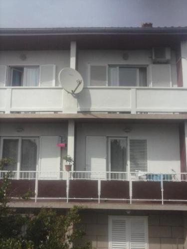 Apartments By The Sea Banjol (rab) - 11060