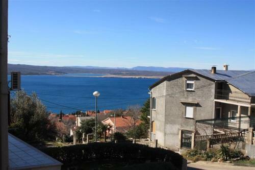 Apartment In Dramalj 5784