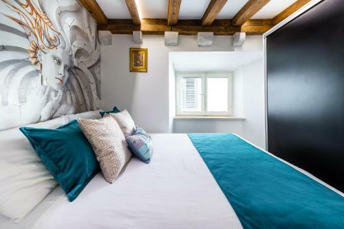 Apartment 4 You