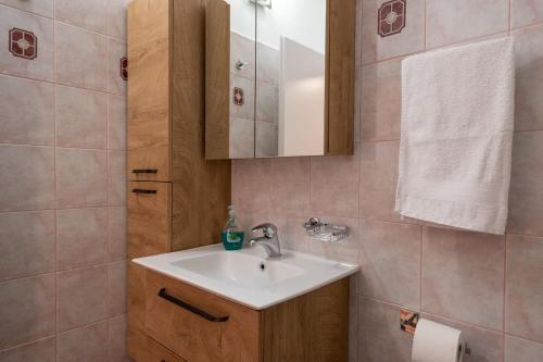 Apartment Orange 29