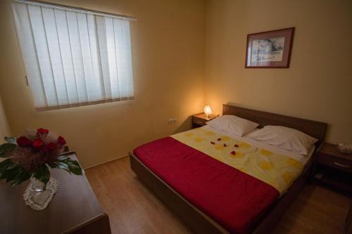 Apartment Orebic 4500a