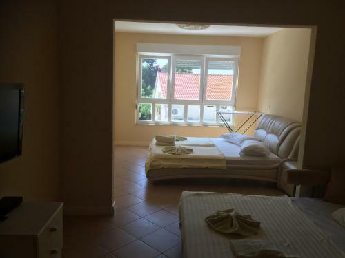 Apartments Villa Astra & Pinija