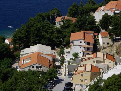 Apartments Villa Astra & Pinija
