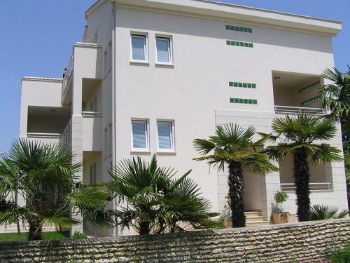 Apartments Oaza Regi
