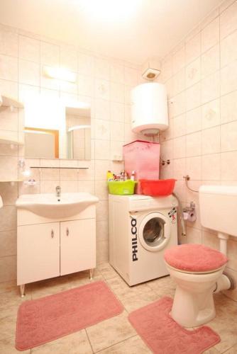 Apartment Razanj 8361b