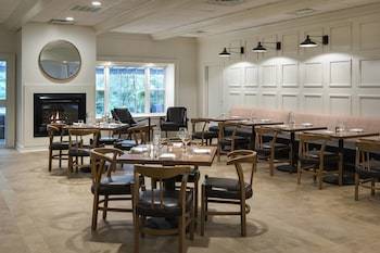 Hotel Indigo Basking Ridge