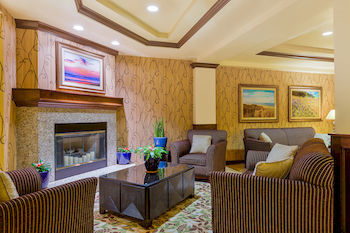 Holiday Inn Express Hotel & Suites Atascadero