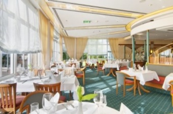 Hotel Holiday Inn