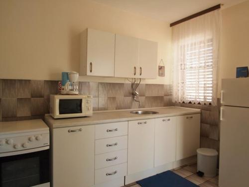 Apartment In Orebic 6943