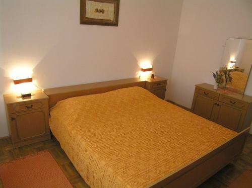 Apartment In Pag/insel Pag 15905