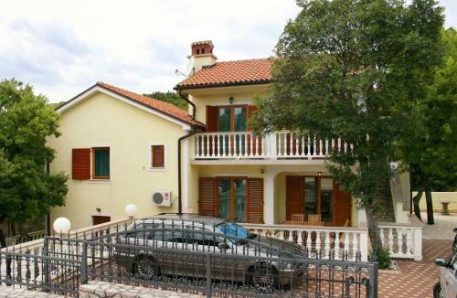 Apartment Povile 2398b