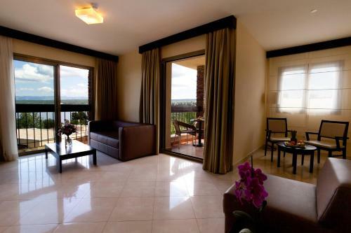 Hotel Blue Waves Resort