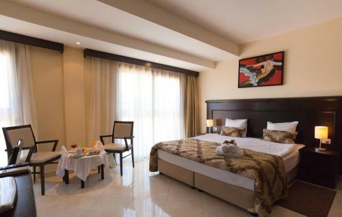 Hotel Blue Waves Resort