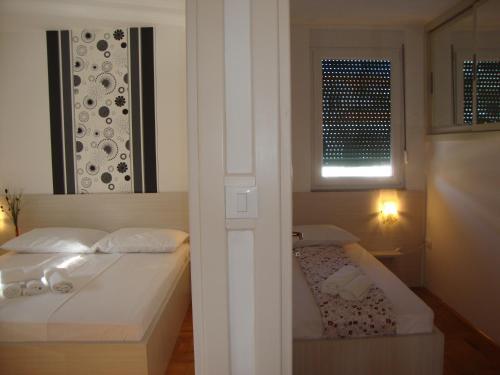 Apartments Marina