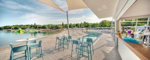 Mobilhome Victoria Camping Lanterna