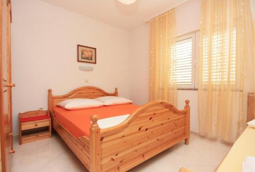 Hostal Apartments With A Parking Space Vodice - 2995