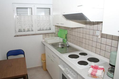 Hostal Apartments With A Parking Space Vodice - 2995
